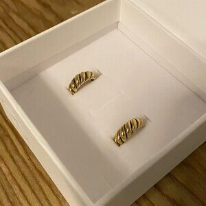 Mejuri Croissant Dome Gold Vermeil Hoops